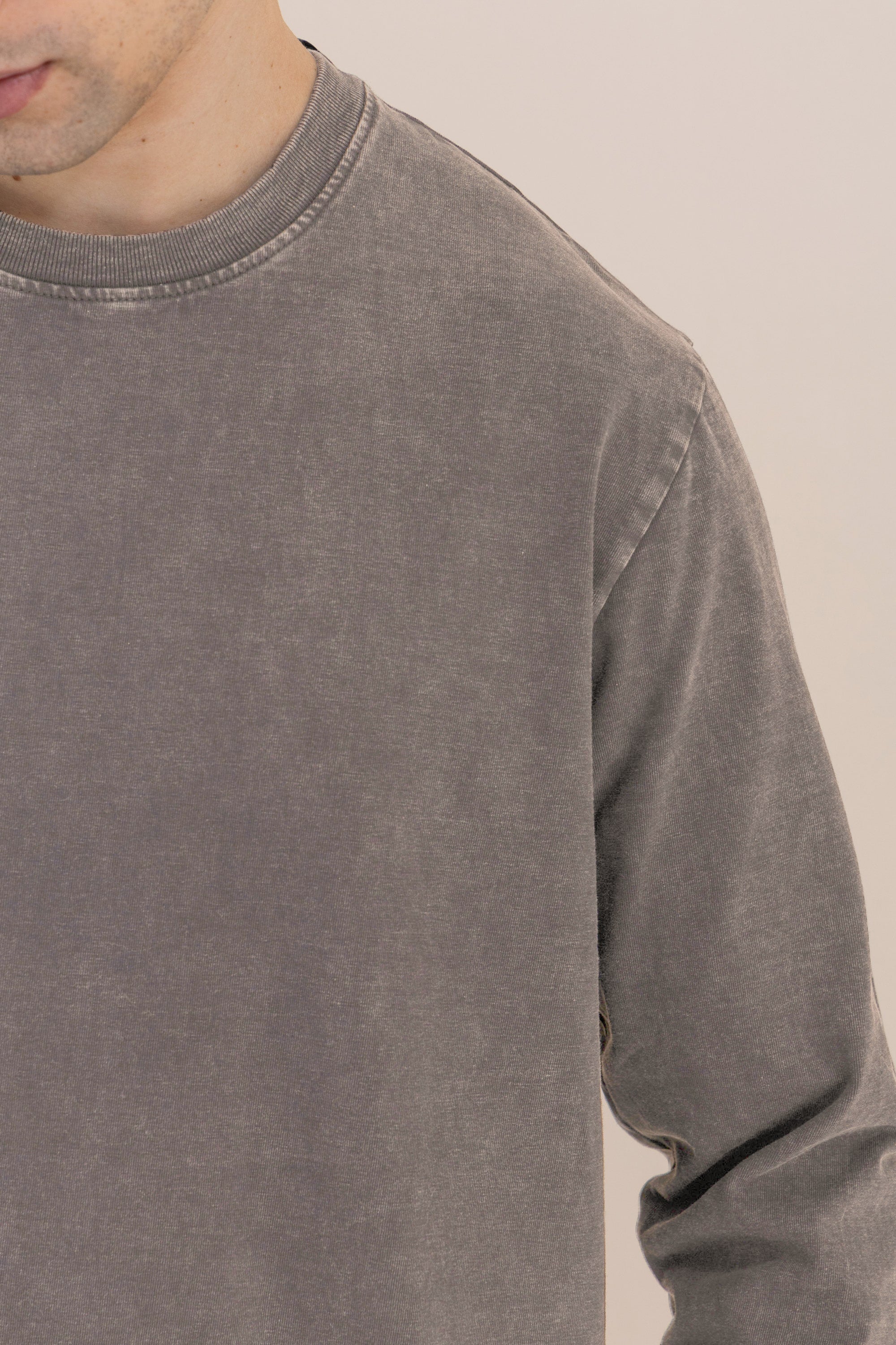 Grey Acid Wash Long Sleeve T-Shirt Grey Acid Wash Long Sleeve T-Shirt