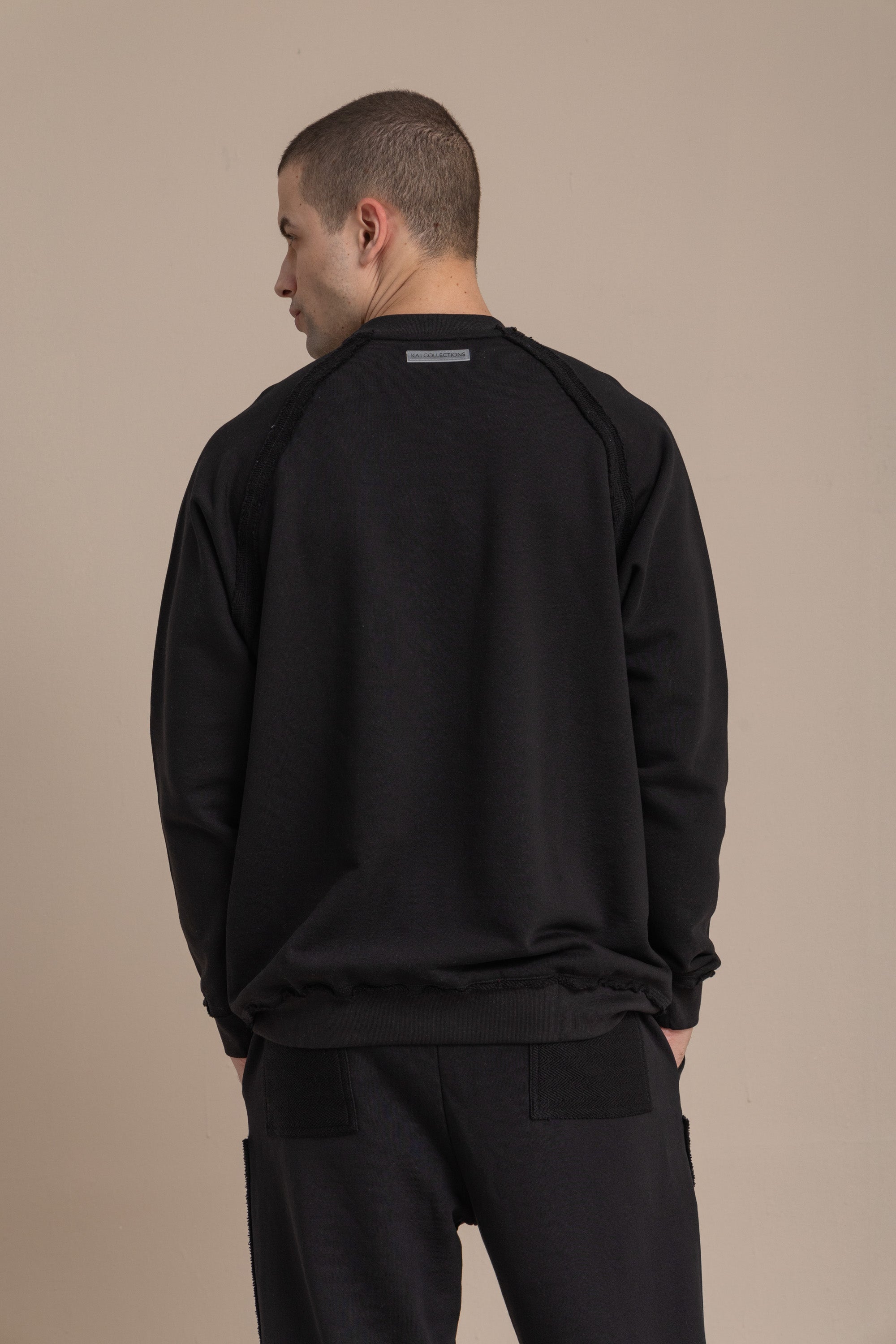 Unisex Black Distressed Sweatshirt Unisex Black Distressed Sweatshirt