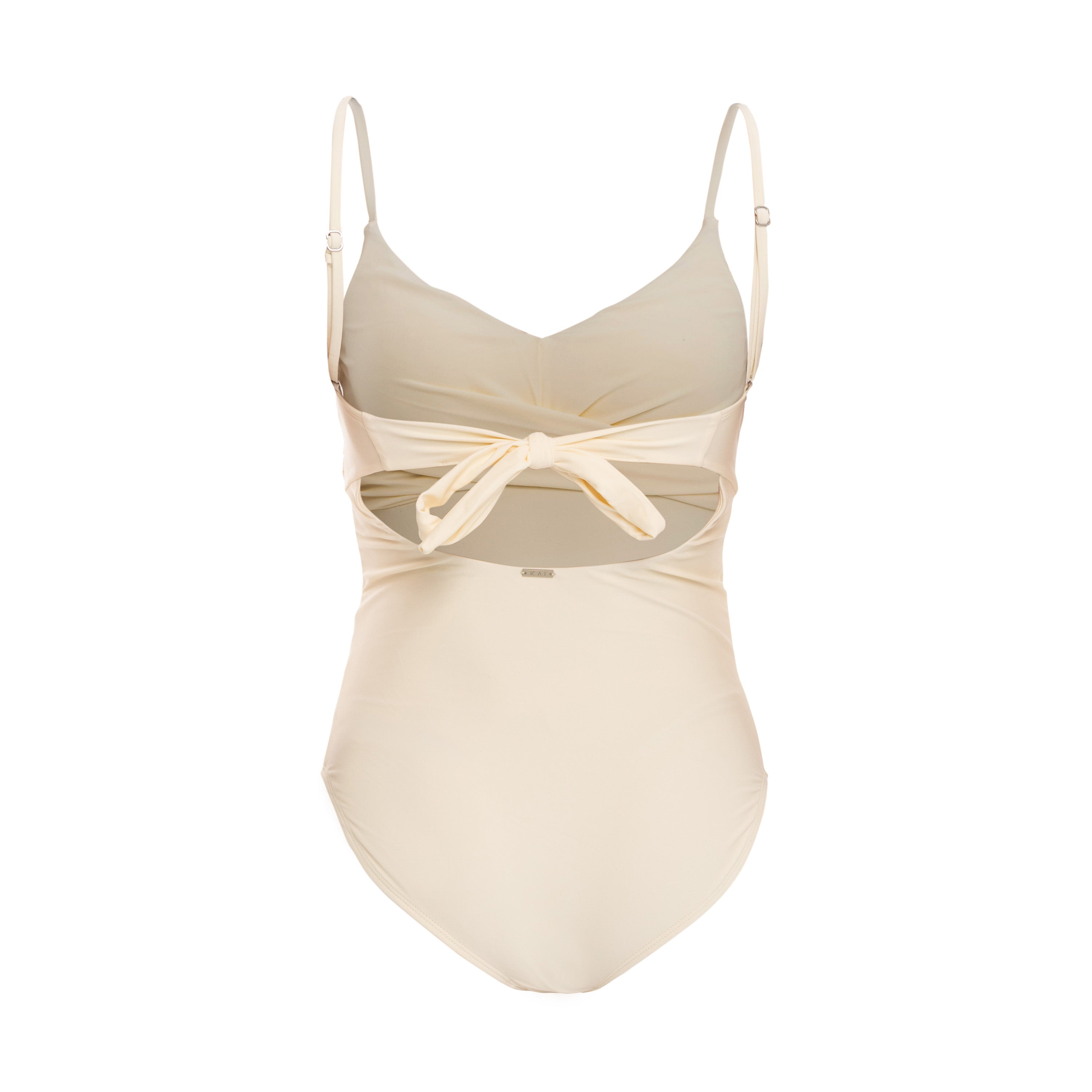 Ivory Palma One Piece