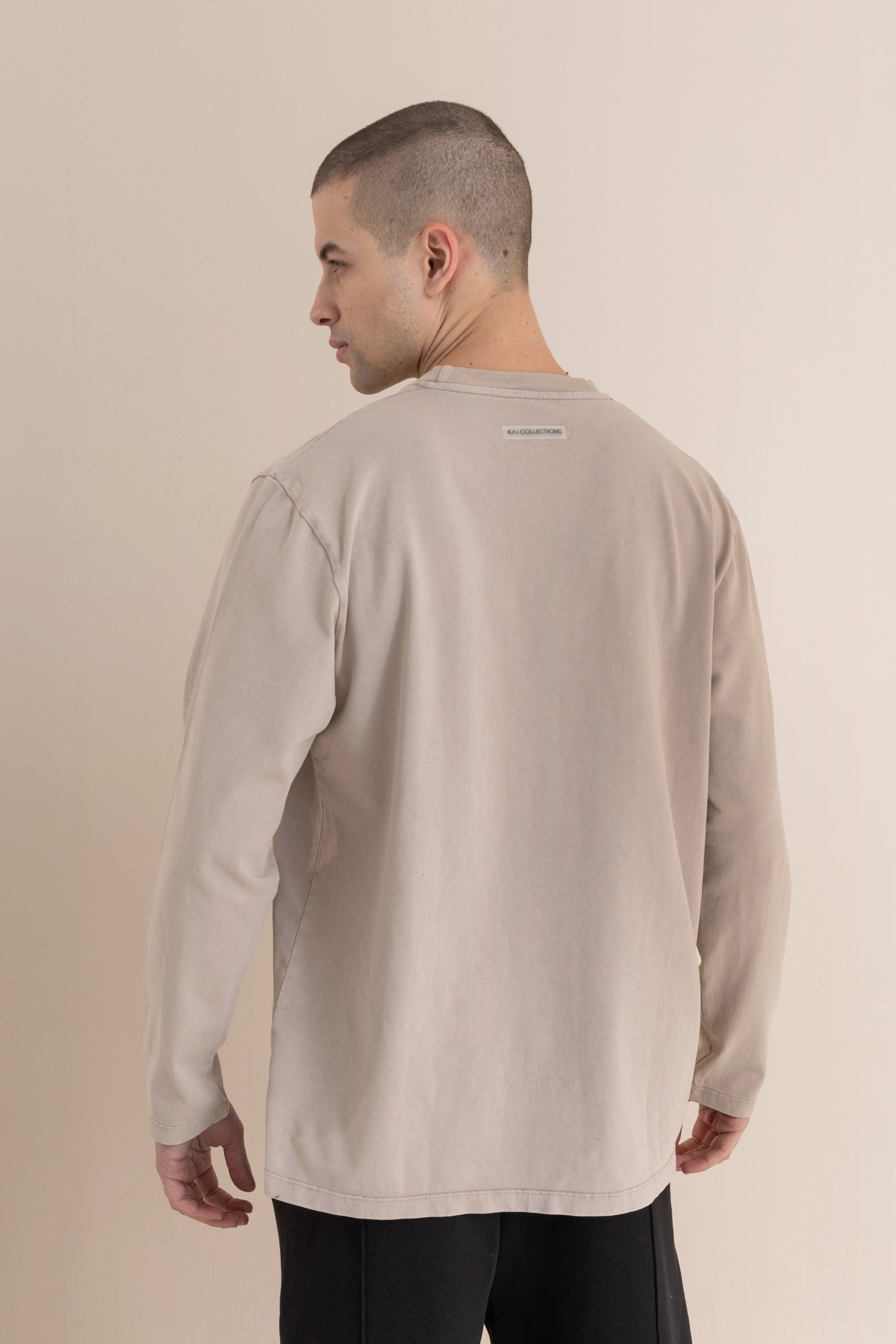 Beige Acid Wash Long Sleeve T-Shirt Beige Acid Wash Long Sleeve T-Shirt
